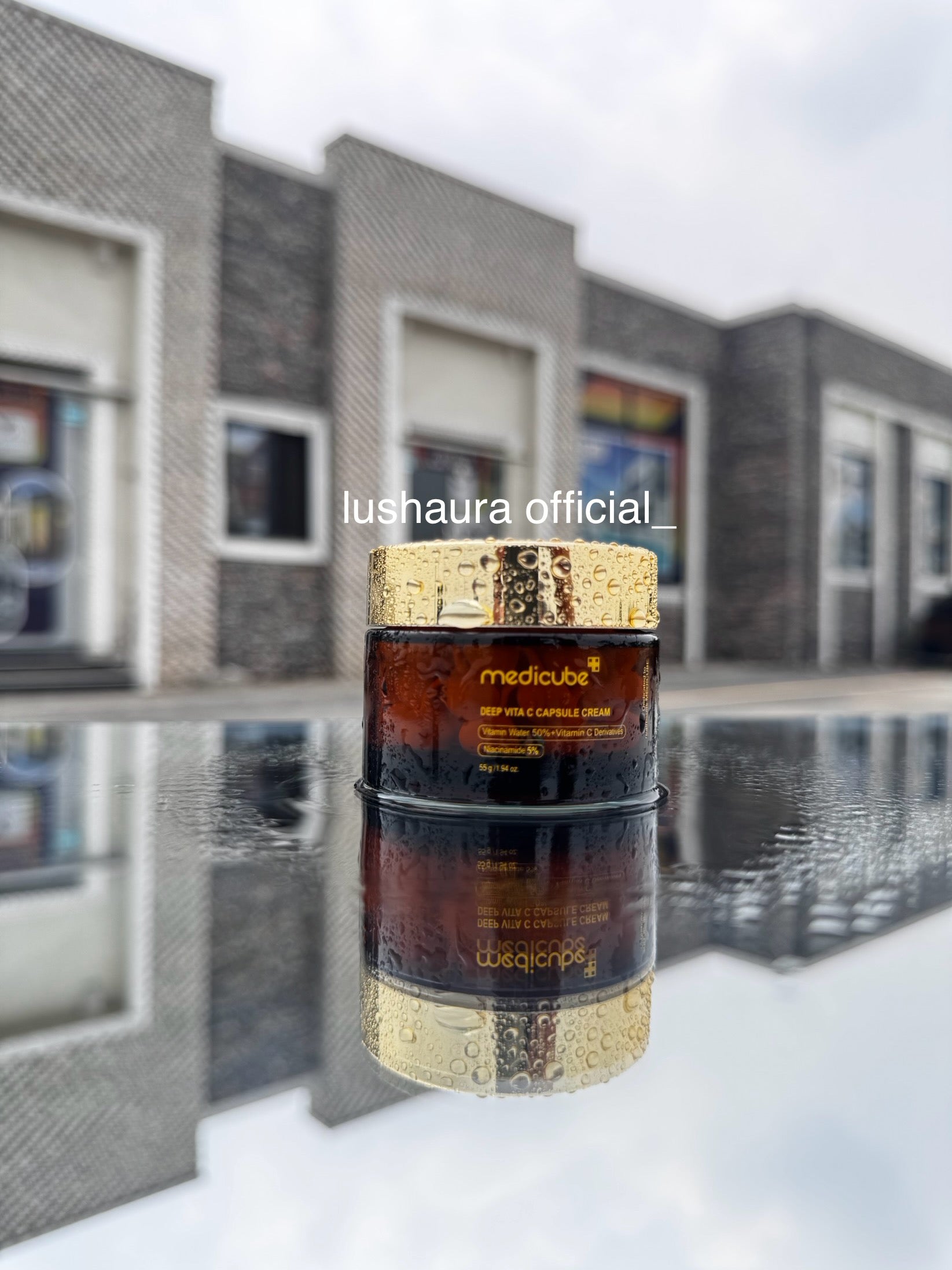 Medicube Deep Vitamin C Capsule Cream