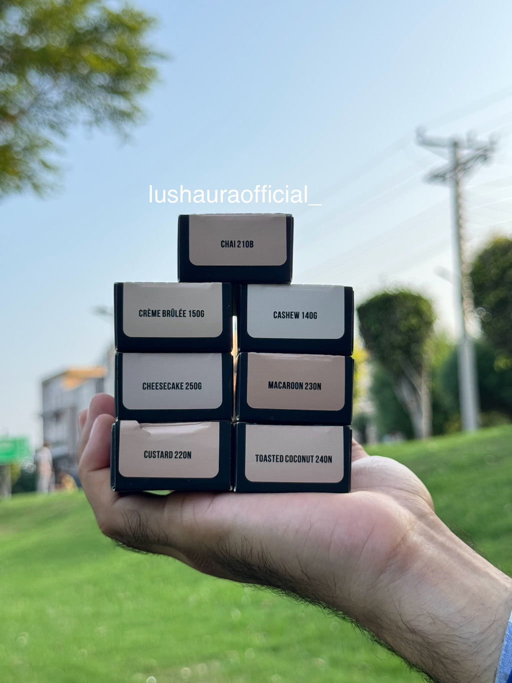 Huda Beauty Easy Blur Airbrush Foundation – 30 ML