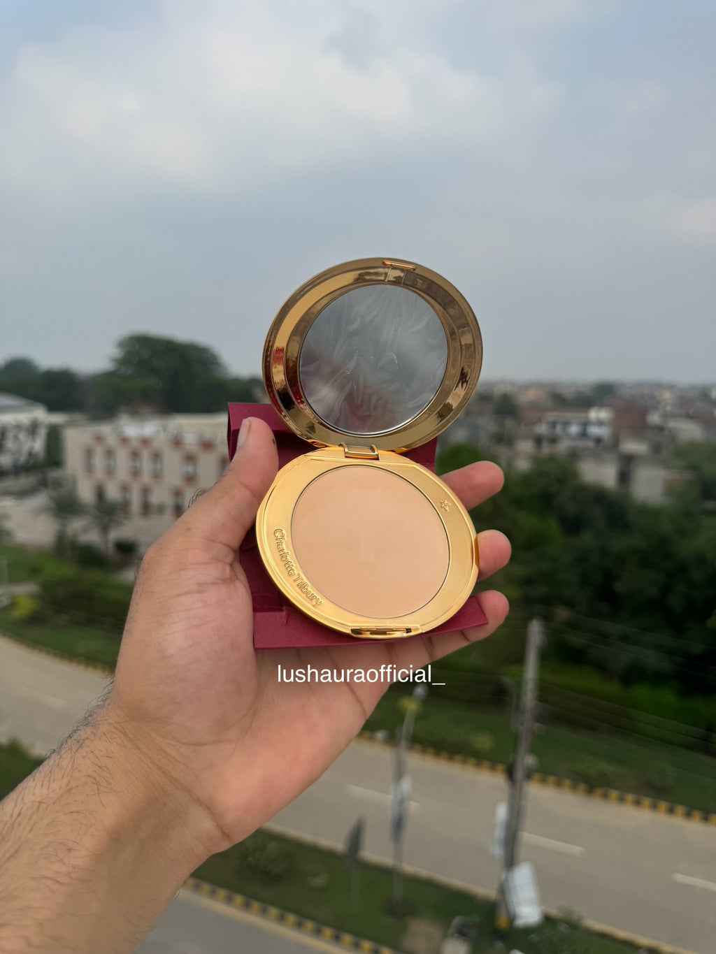 Charlotte Tilbury Airbrush Flawless Finish Setting Pressed Powder
