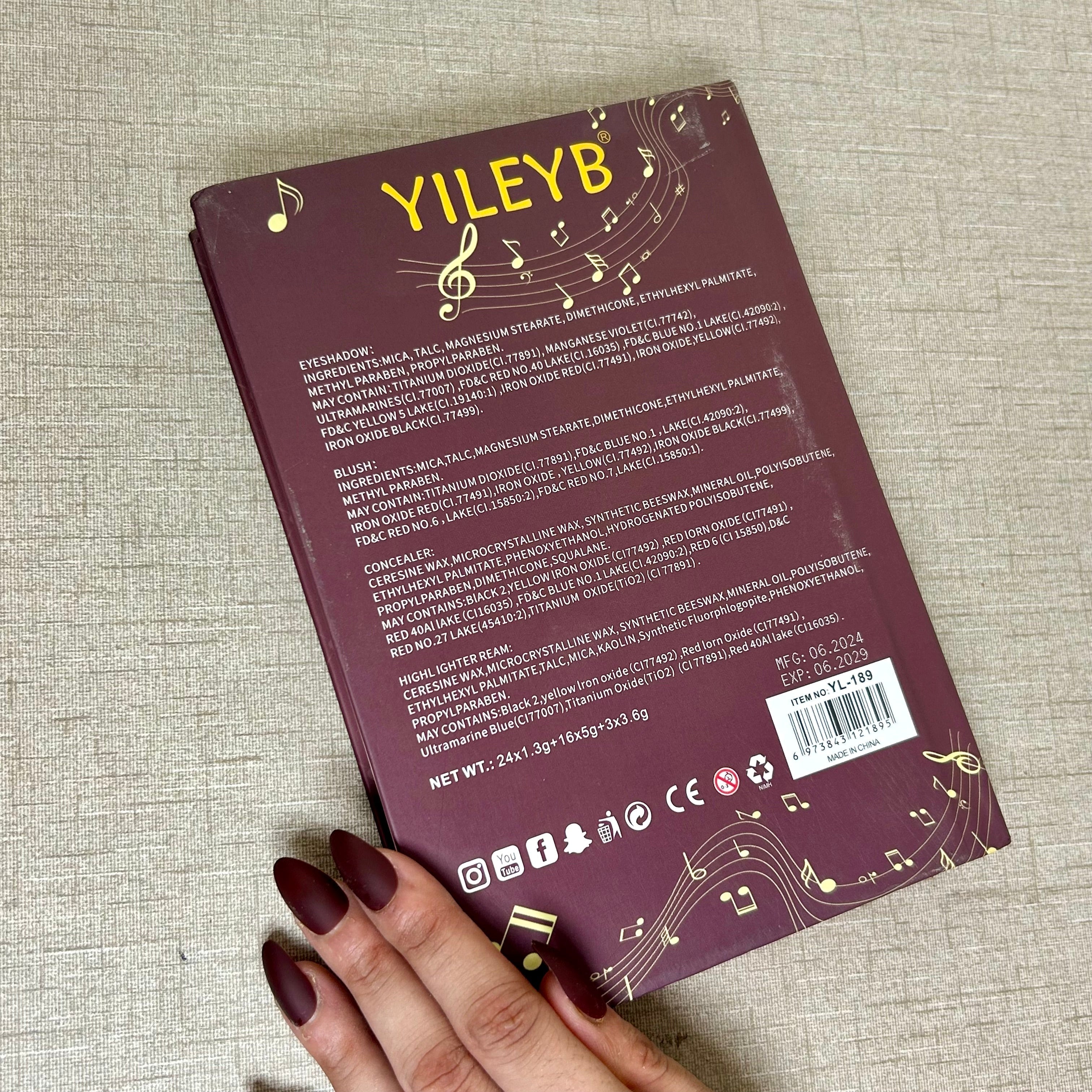 YILEYB All In One Makeup Kit