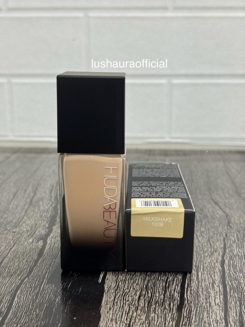 HUDA BEAUTY Luminous Matte Foundation