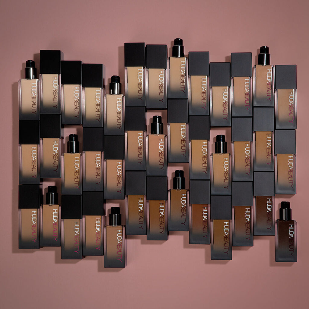 HUDA BEAUTY Luminous Matte Foundation